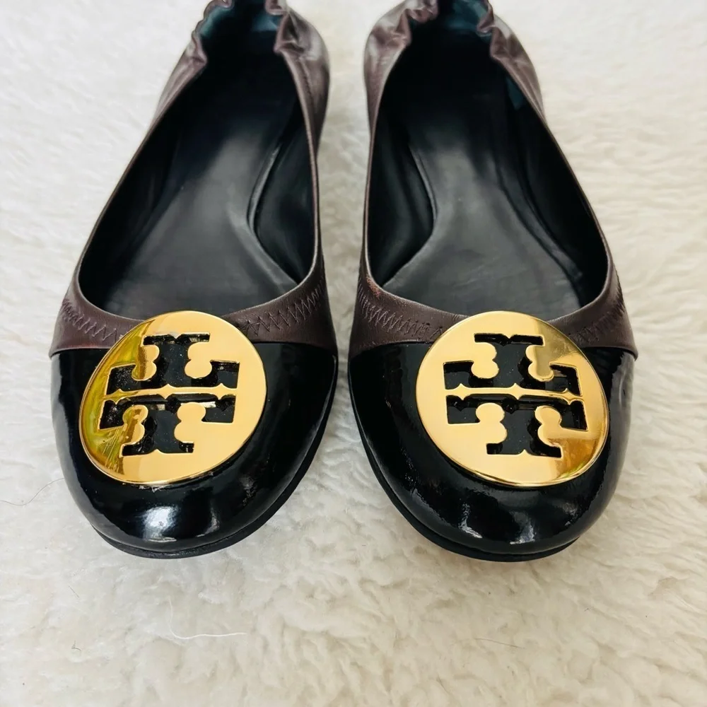 Tory Burch Reva 2 tone Black Patent Brown Leather Logo Flat Shoes size 7.5 M